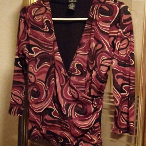 Inc top - Picture 3 of 3